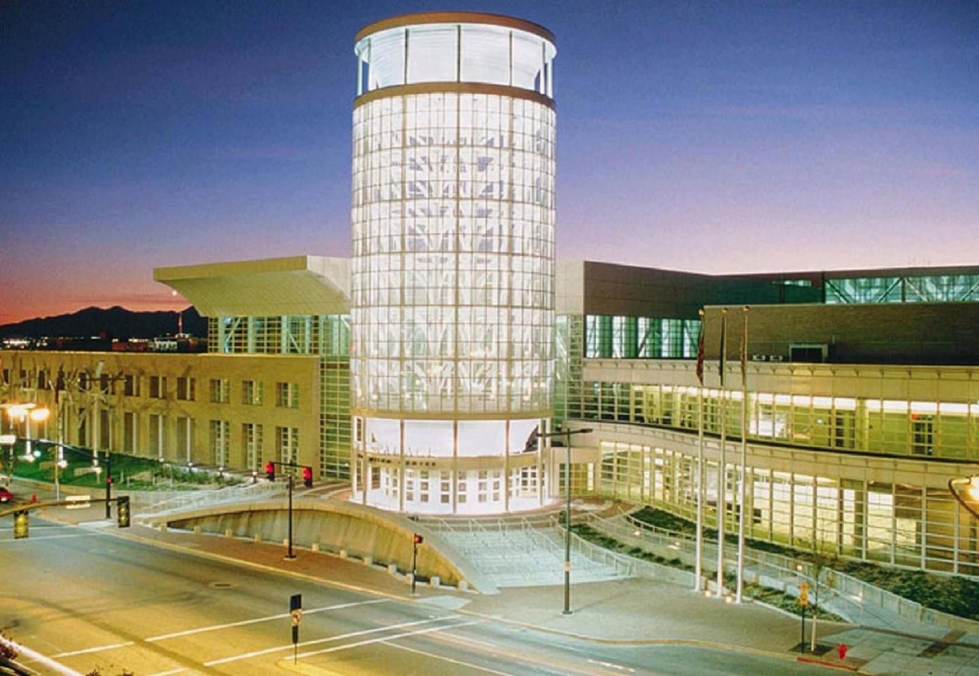 Downtown Condo Near Convention Center Salt Lake City Bagian luar foto