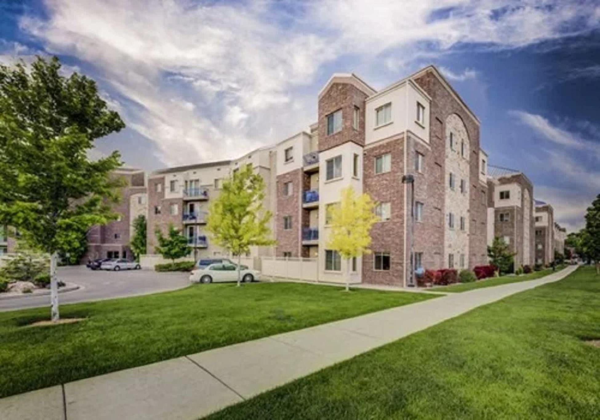 Downtown Condo Near Convention Center Salt Lake City Bagian luar foto